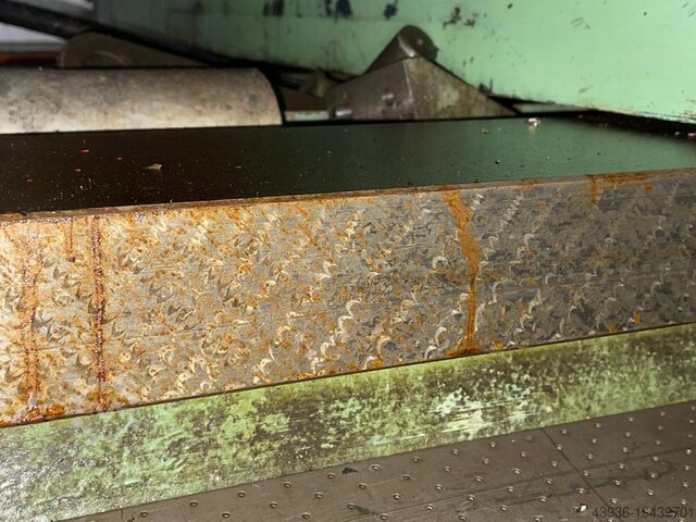 Freestafel MITSUBISHI DIT-A