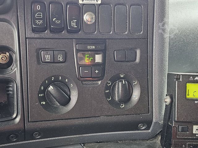 Koel-vriestransport SCANIA P250