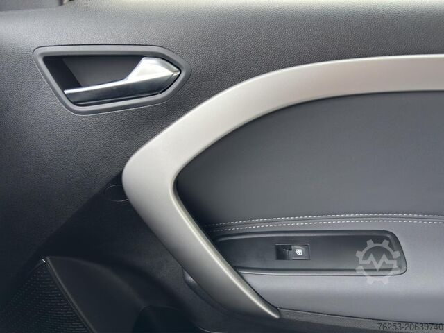 Minibus Mercedes-Benz T 180 d PROGRESSIVE  LED AHK Kamera Sitzh.