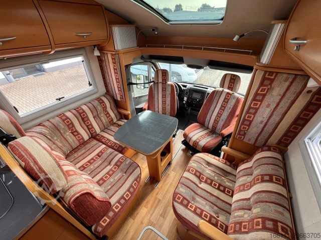 Halvintegrerad husbil FRANKIA T 6800 BD - Festbett - Klima - Solar -