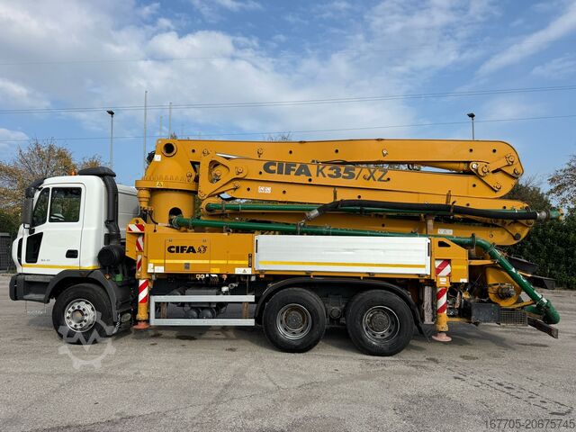 Autopompa per calcestruzzo Astra HD8 64.41-80