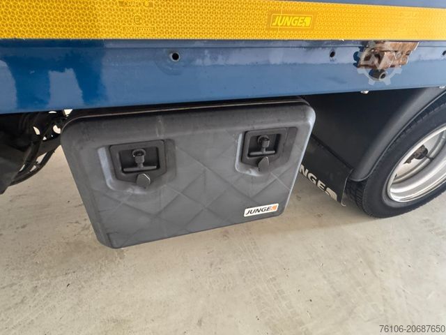 Transportador con plataforma y toldo FUSO Canter 7C18 Pritsche Plane mit Ladebordwand