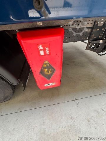 Perdeli panelvan FUSO Canter 7C18 Pritsche Plane mit Ladebordwand