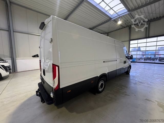 Furgoneta IVECO Daily 35S16 Kastenwagen *Klima.*Ahk*
