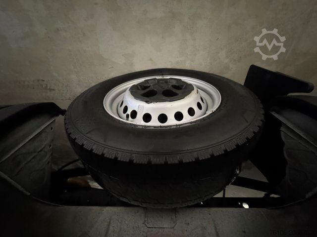 Furgoneta IVECO Daily 35S16 Kastenwagen *Klima.*Ahk*