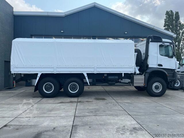 Dekzeil Mercedes-Benz Arocs 3340 A 6x6 Cargo Truck