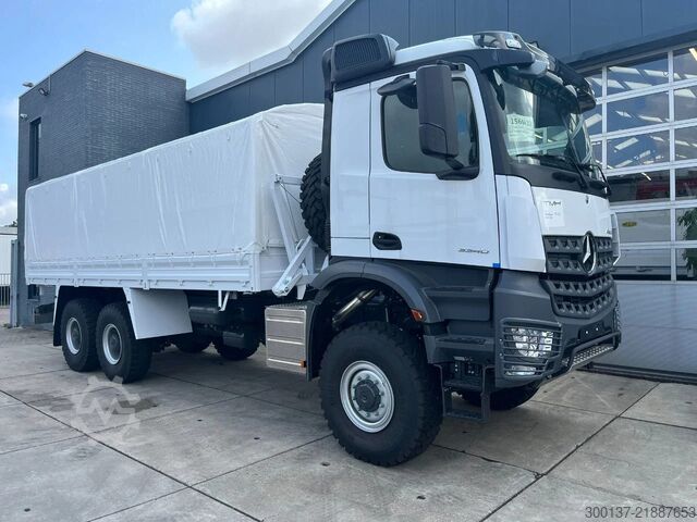 Dekzeil Mercedes-Benz Arocs 3340 A 6x6 Cargo Truck