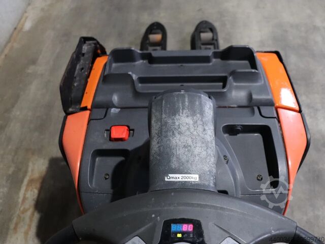 Pallet truck BT LPE200