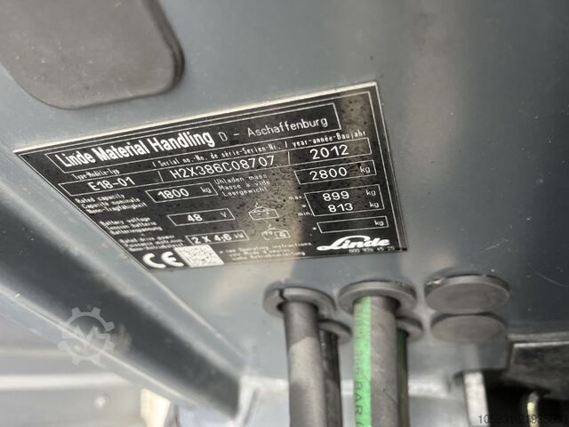 Elektrický 3kolový vysokozdvižný vozík Linde E18-01