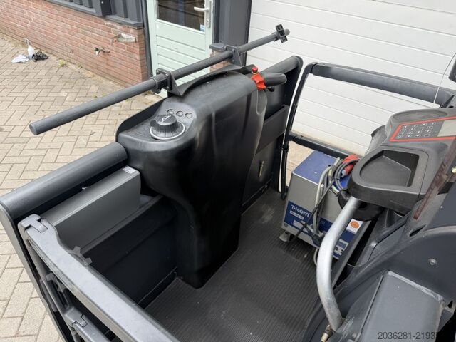 High Level Order Picker Linde V48