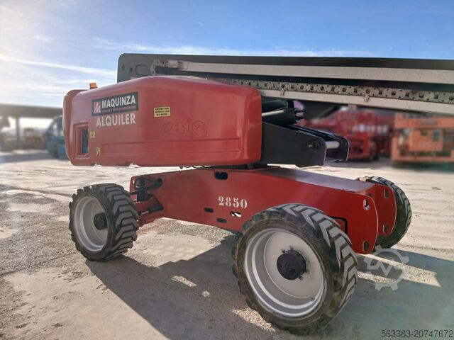 Telescopic boom lift Genie S65