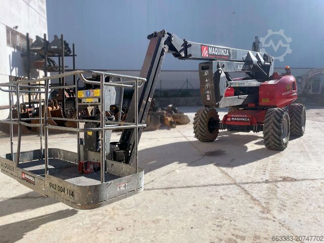 Knikarmhoogwerker Manitou 200ATJ