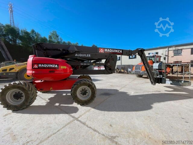 Knikarmhoogwerker Manitou 200ATJ