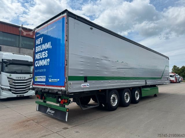 Semirremolque para bebidas SCHMITZ CARGOBULL * ALCOA * LIFTACHSE * GETRÄNKE AUFLIEGER *