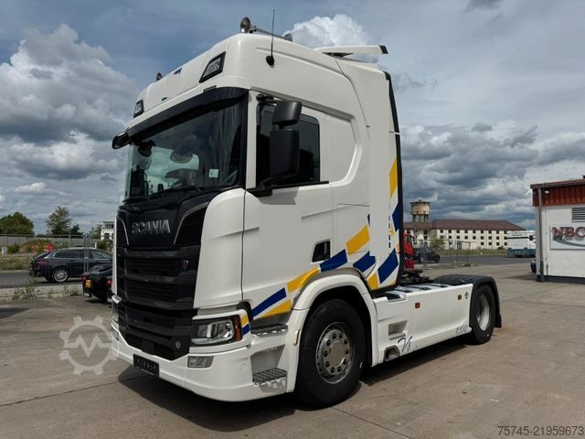 Standard nyergesvontató SCANIA R 590 * RETARDER * STANDKLIMA*SCHECKHEFT* 1 HAND