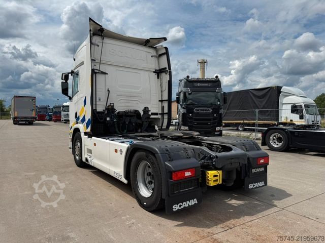 Standard nyergesvontató SCANIA R 590 * RETARDER * STANDKLIMA*SCHECKHEFT* 1 HAND
