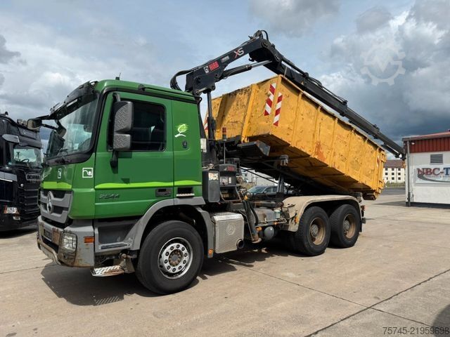 Kroghejselastbil MERCEDES-BENZ ACTROS 2644 * 6 X 4 * HIAB KRAN 10 M * B&B *EPS