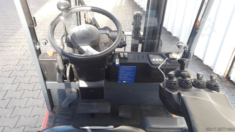 Forklift ID No.: 14599 Toyota 7FBEST 15