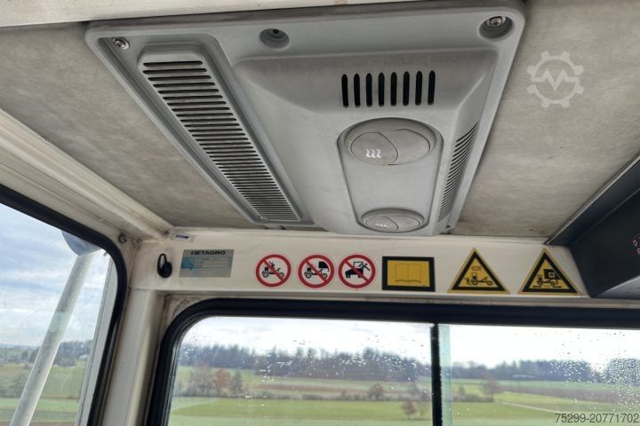 Chassi de caminhão YT222 4x2 Chassis-Kabine / Swiss-Vehicle