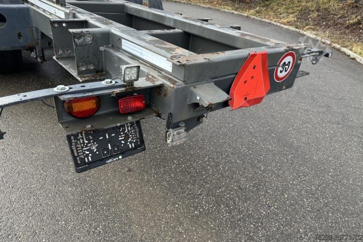 Chassi de caminhão YT222 4x2 Chassis-Kabine / Swiss-Vehicle