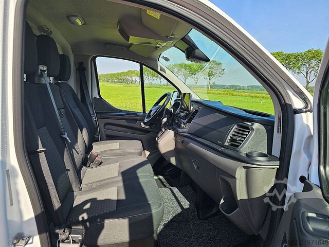 Bestelauto FORD TRANSIT CUSTOM 2.0 L2H1 2xZijdeur Autom
