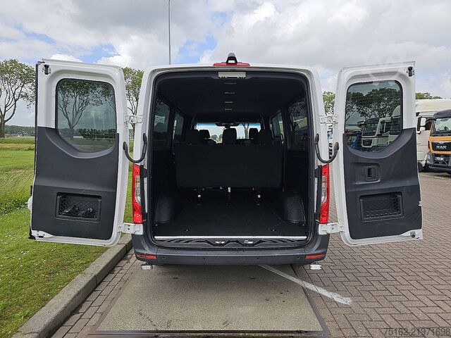 Transporte de pasajeros MERCEDES-BENZ SPRINTER 311 L2H1 9-Pers TOURER!