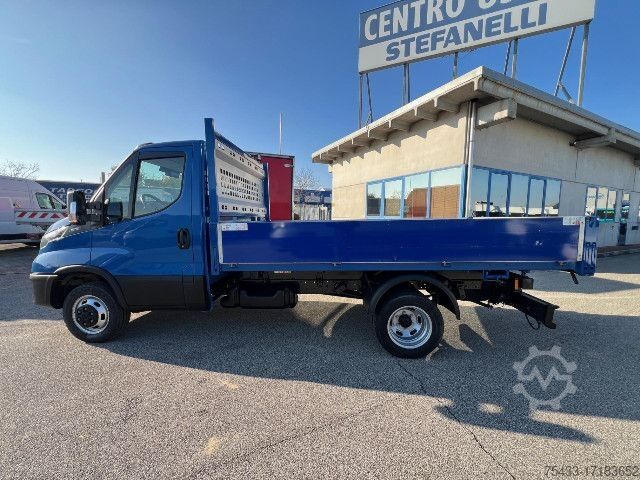 Furgone ribaltabile IVECO DAILY 35C14H RIBALTABILE