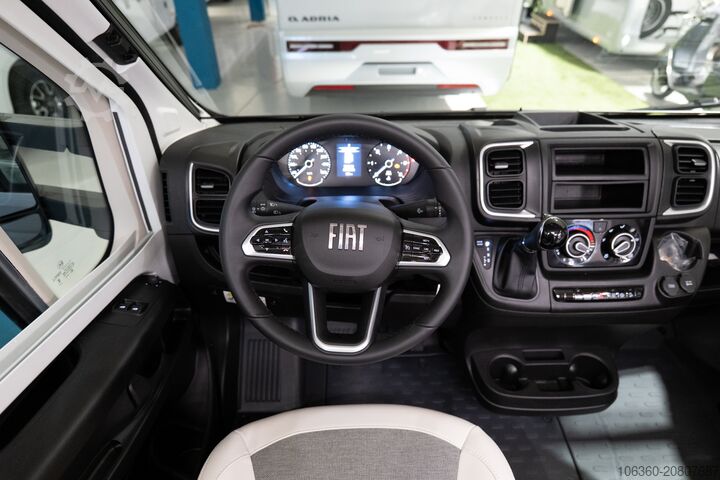 ADRIA MATRIX 670 SL - 60 ÉV FÉLIG INTEGRAL ÚJ ADRIA MATRIX 670 SL - 60Y