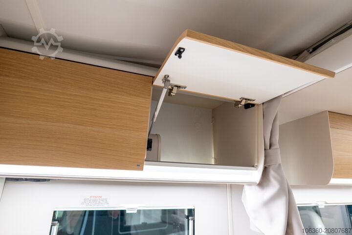 ADRIA MATRIX 670 SL - 60 ÉV FÉLIG INTEGRAL ÚJ ADRIA MATRIX 670 SL - 60Y