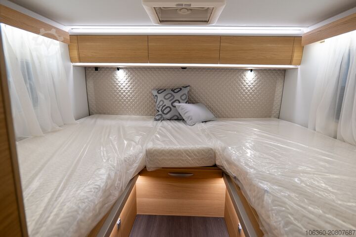 ADRIA MATRIX 670 SL - 60 ÉV FÉLIG INTEGRAL ÚJ ADRIA MATRIX 670 SL - 60Y