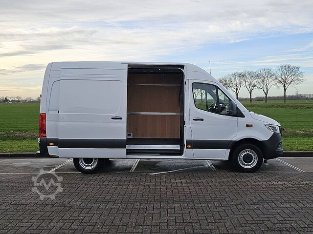 Kombi s vysokou střechou MERCEDES-BENZ SPRINTER 317 L2H2 LED Mbux Navi!