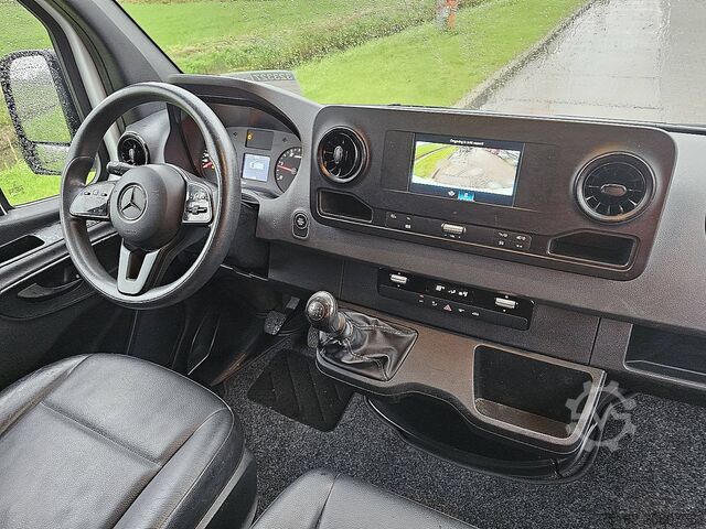 Kombi s vysokou střechou MERCEDES-BENZ SPRINTER 315 L2H2 Mbux AC Euro6!