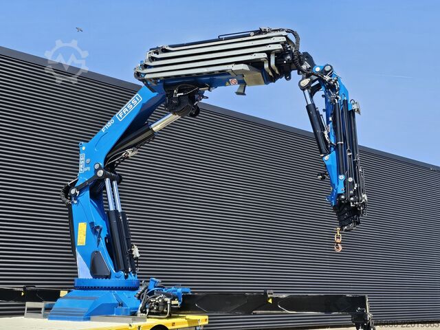 Rakodóplatform Scania S580 V8 / 8x4 / FASSI 115 t/m CRANE / RETARDER