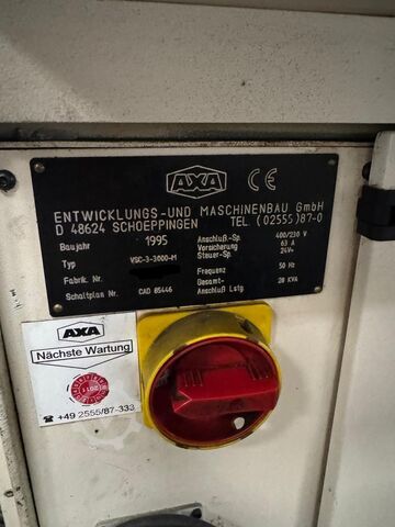 CNC - verticale bewerkingscentrum AXA VSC-3-3000-M