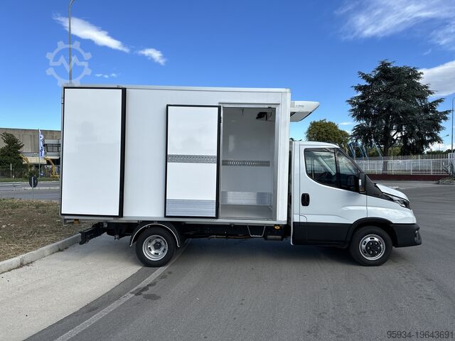 ισοθερμικό ψυγείο βαν Iveco DAILY 35-180 Model year 2024