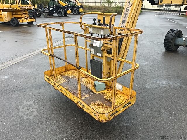 Plate-forme de travail articulée Haulotte H16TPX (16m)