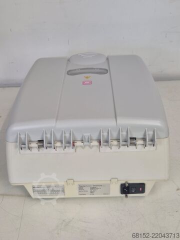 Centrifuga Thermo Scientific Cytospin 4 Thermo Scientific Cytospin 4