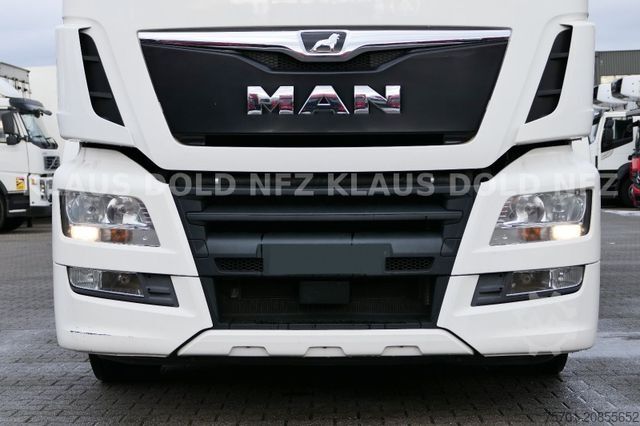 Refrigerated truck MAN TGS 18.420 Kühlkoffer Fahrschulfahrzeug Retarder