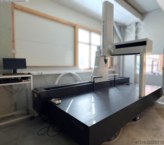 Coördinaten meetmachine MITUTOYO Crysta-Apex S123010