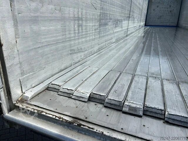 Vloer verplaatsen Knapen Trailers K100 - 92m3 2x Liftachse 10mm
