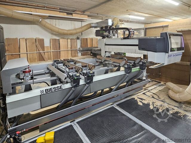 Machining centri sa tabelom konzola BIESSE ROVER A S 1325 UTS