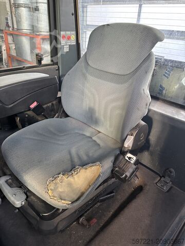 PB targoncák Jungheinrich TFG 425 S