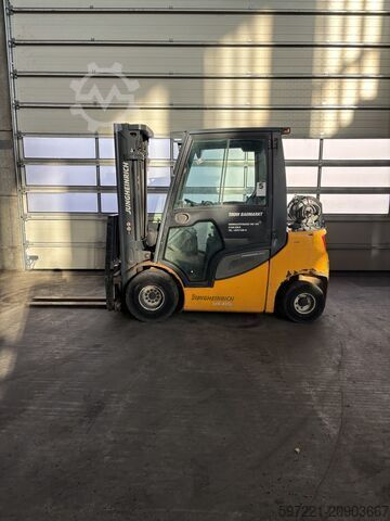 LPG-heftrucks Jungheinrich TFG 425 S Triplex 5.000 mm