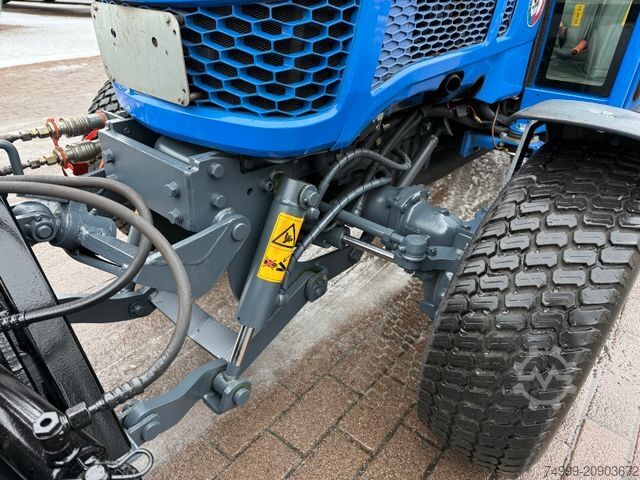 Egyéb ISEKI 4330 mit Winterpaket komplett überarbeitet