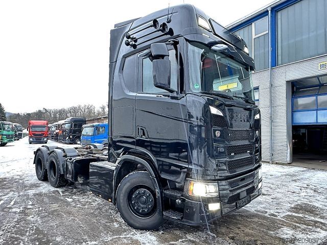 Šasija kamiona SCANIA S 730 V8