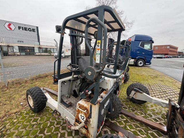 Viljuškar sa prednjim utovarivačem MOFFETT M4 25.3