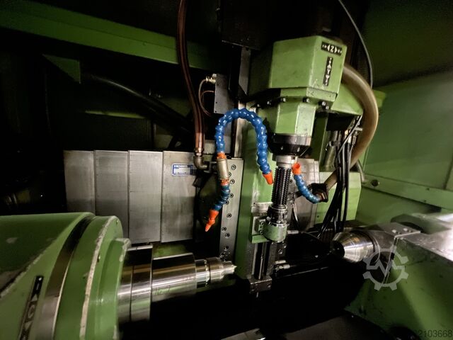 Tandwielsnijmachine Mikron A35