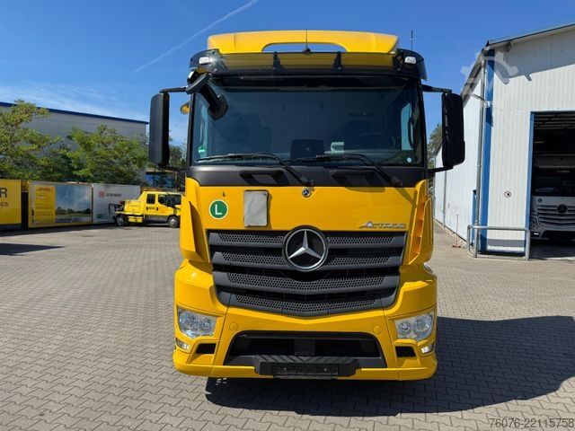 Standardowy ciągnik siodłowy MERCEDES-BENZ Actros 5 1845LS Retarder Klima Kühlschrank