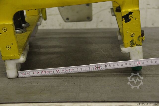 Montážní závěs pro jeřáb BMW Spannweite 635 mm