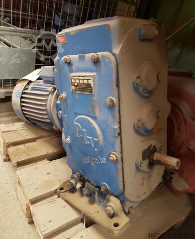 Schort feeder Babcock Stahlplattenband